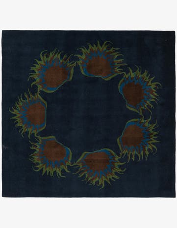 7' 6 x 7' 7 Luna Square Rug