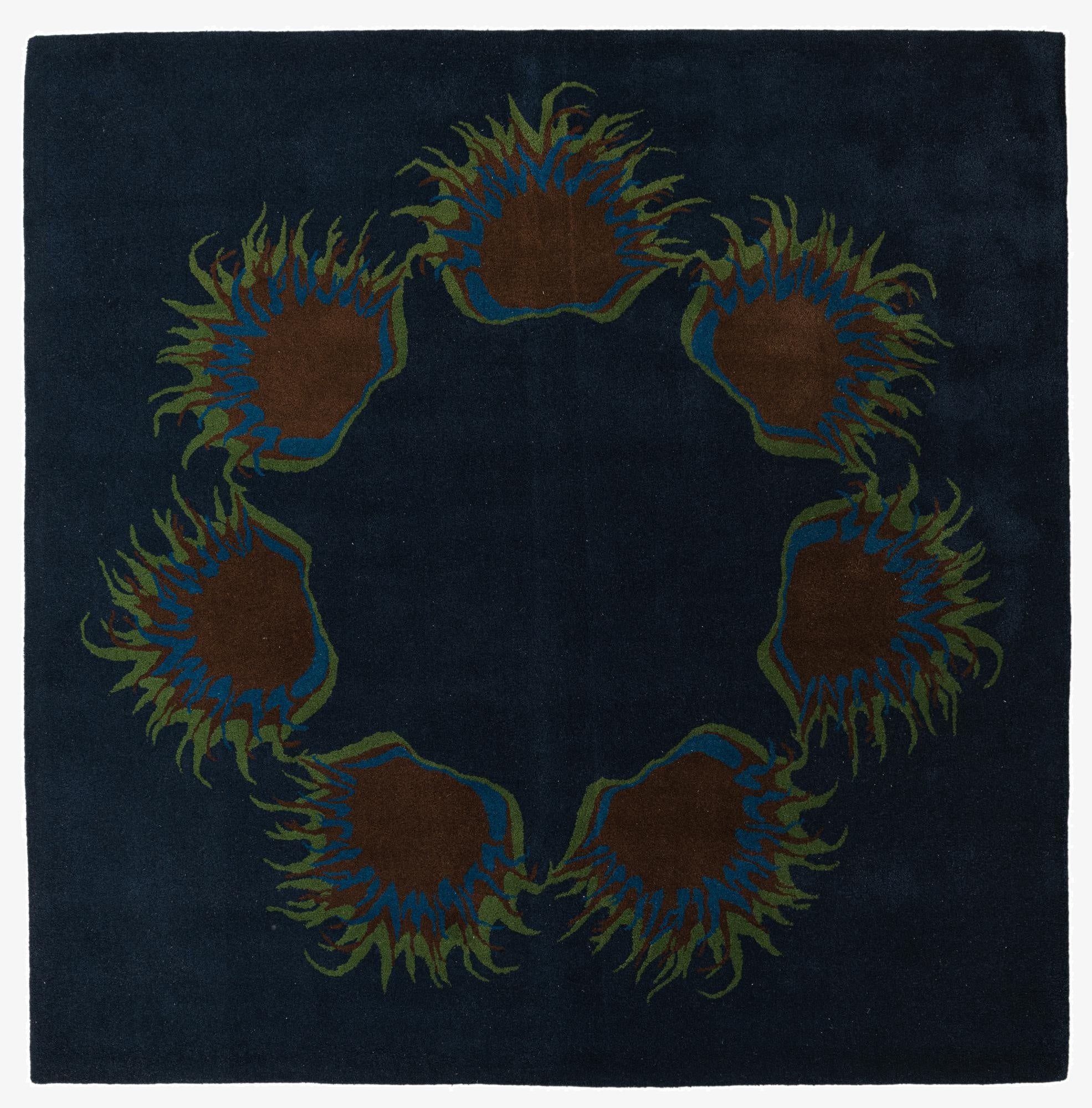 7' 6 x 7' 7 Luna Square Rug