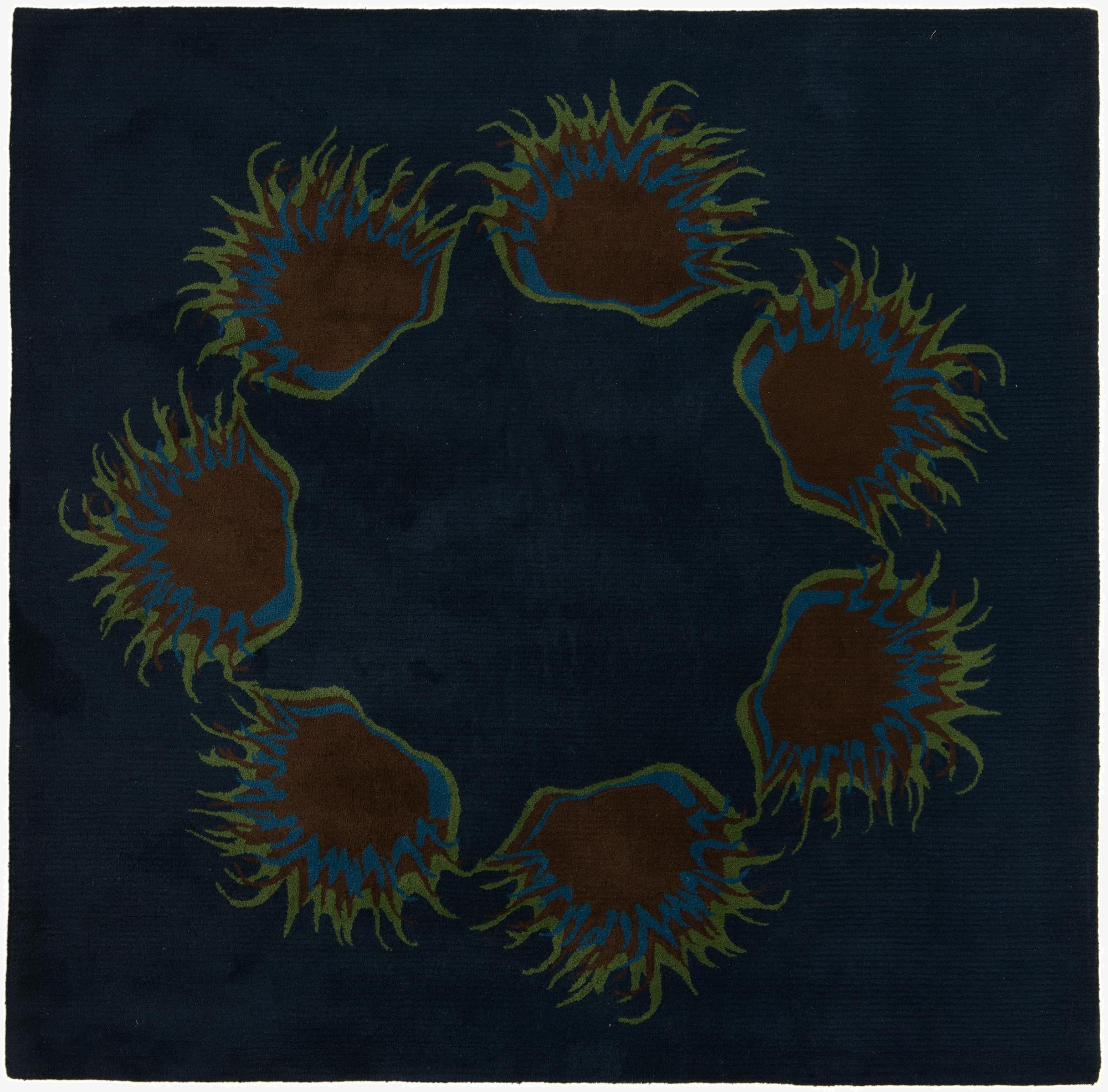 7' 6 x 7' 7 Luna Square Rug