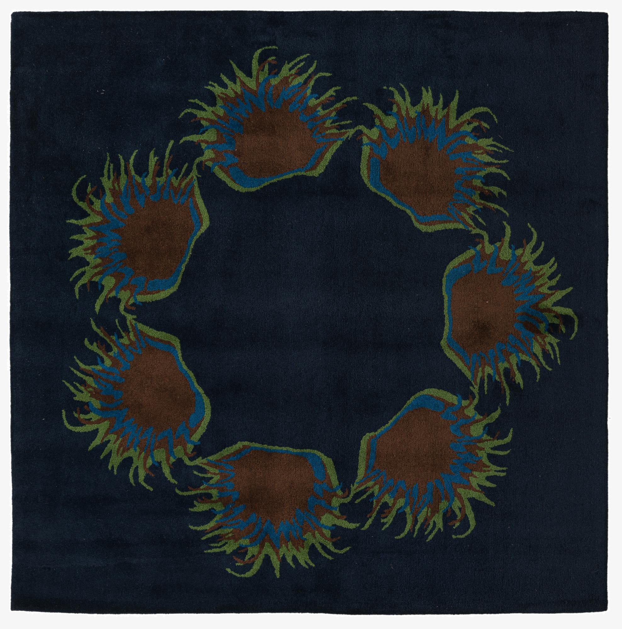 7' 6 x 7' 7 Luna Square Rug