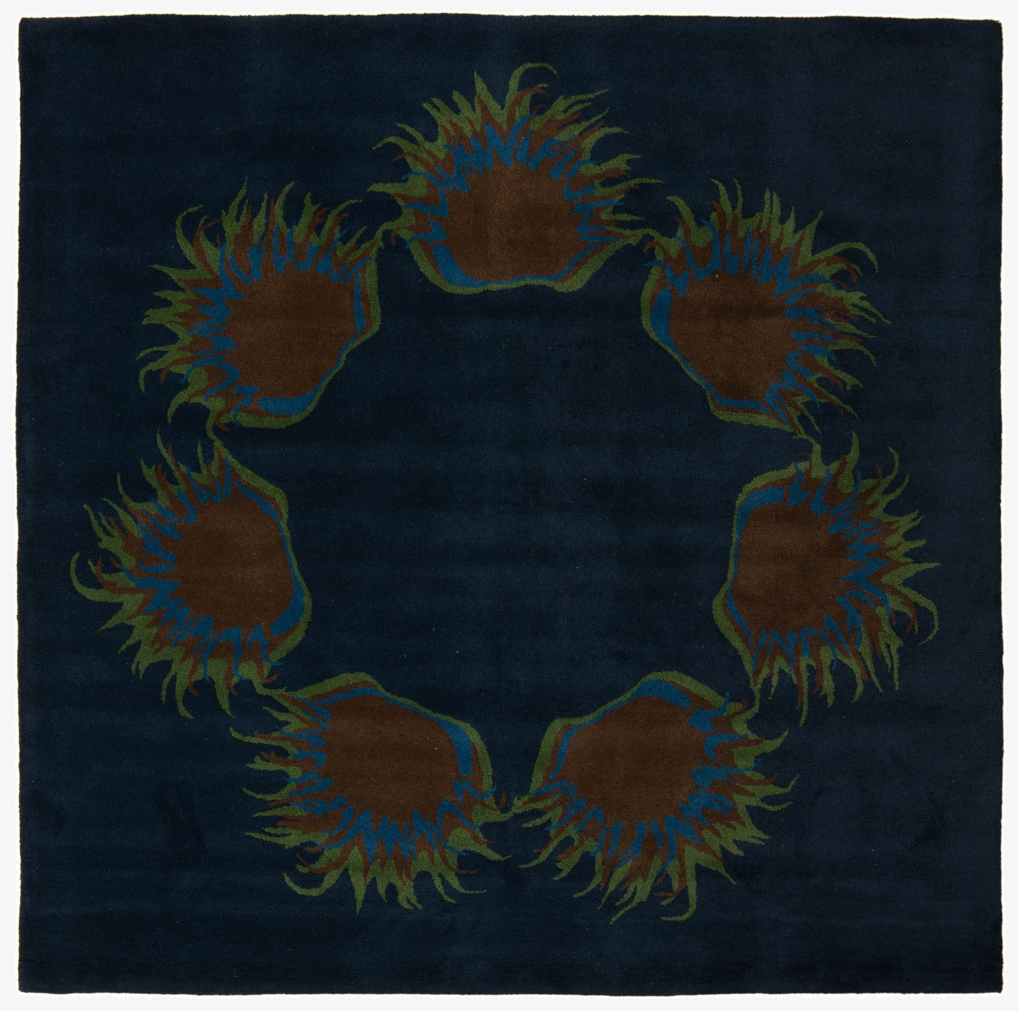 7' 6 x 7' 7 Luna Square Rug