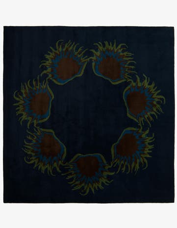 7' 6 x 7' 7 Luna Square Rug