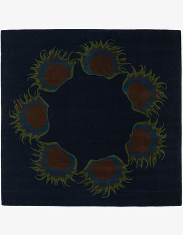 7' 5 x 7' 7 Luna Square Rug