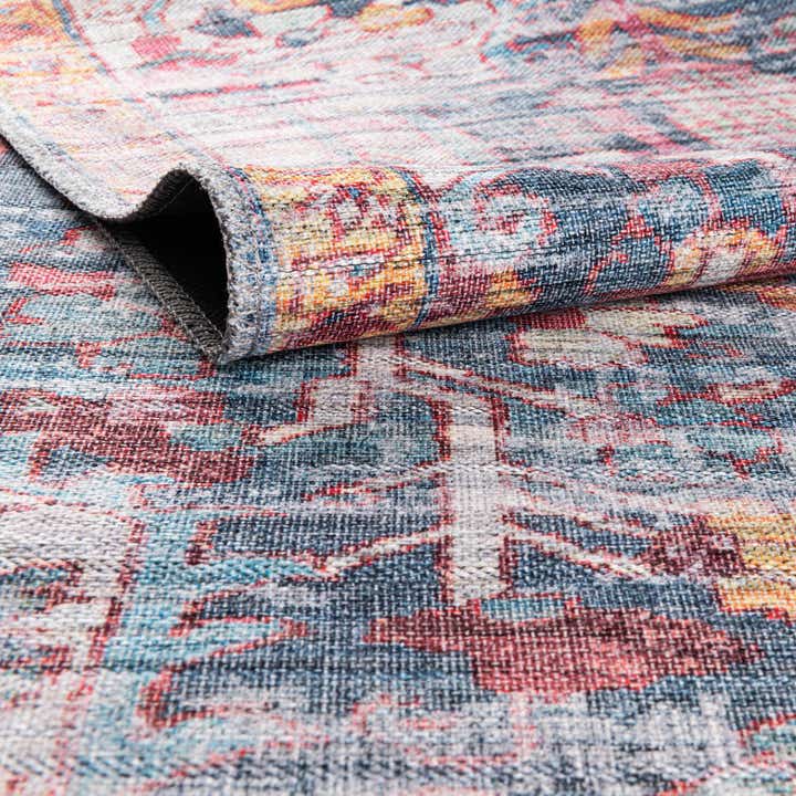 7' 3 x 7' 3 Washable Maahru Square Rug