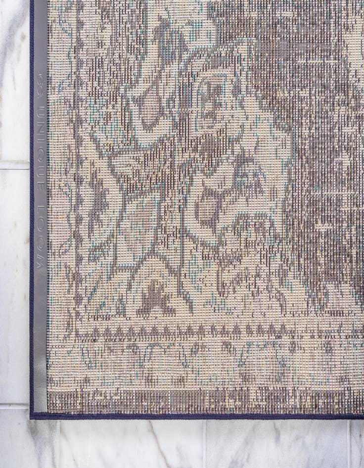 Detail image of 8' x 8' Madeline Square Rug