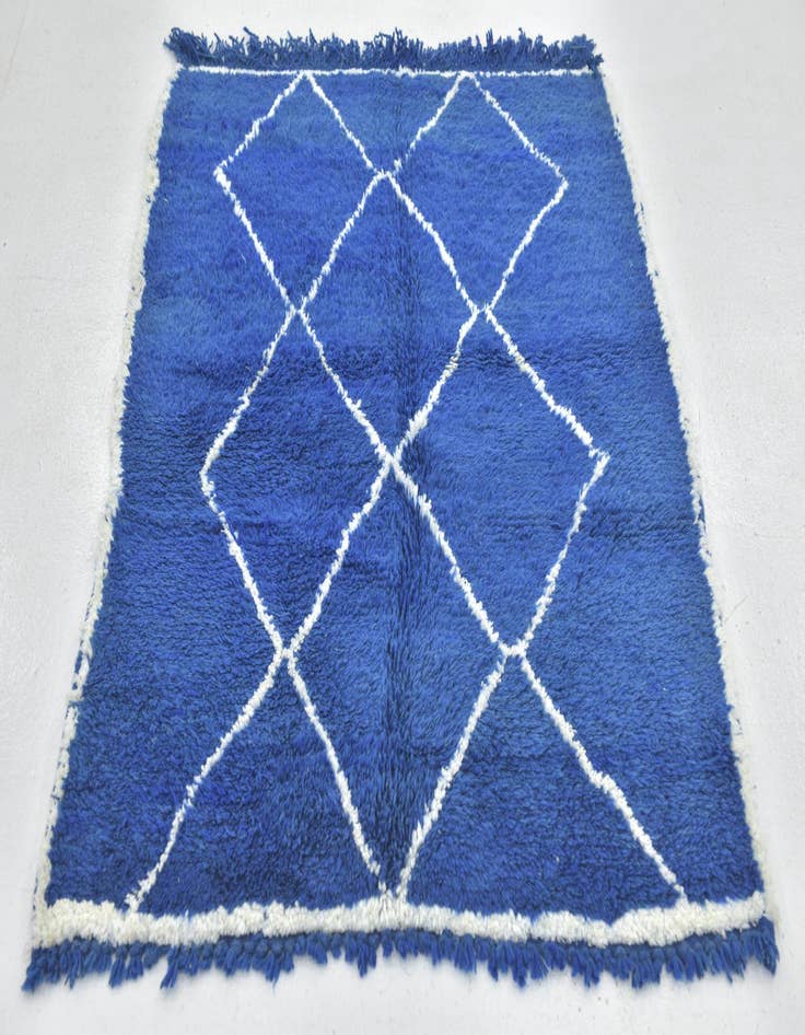 Detail image of 3' 6 x 4' 5 Hand Knotted Moroccan Wool Square Rug