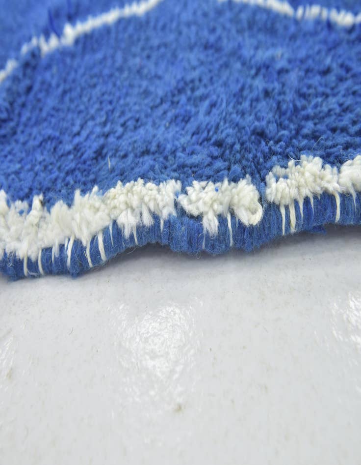 Detail image of 3' 6 x 4' 5 Hand Knotted Moroccan Wool Square Rug