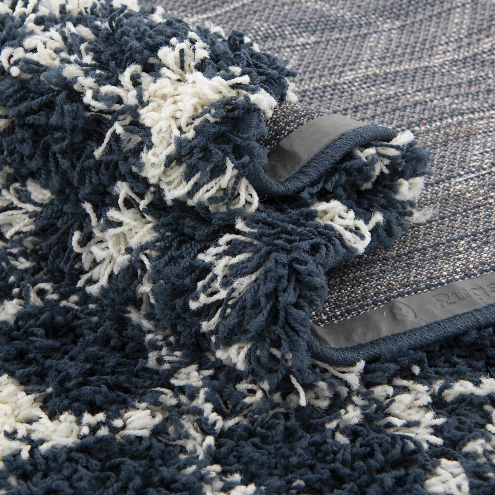6' x 6' Moroccan Trellis Shag Square Rug