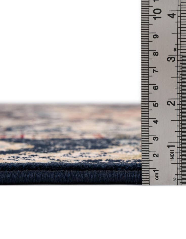 Detail image of 7' 10 x 7' 10 Nain Design Square Rug