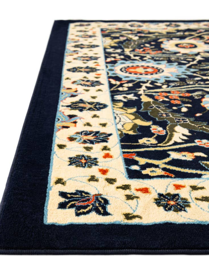 Detail image of 7' 10 x 7' 10 Neda Square Rug