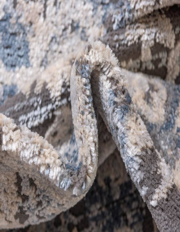 Detail image of 6' x 6' Oregon Square Rug