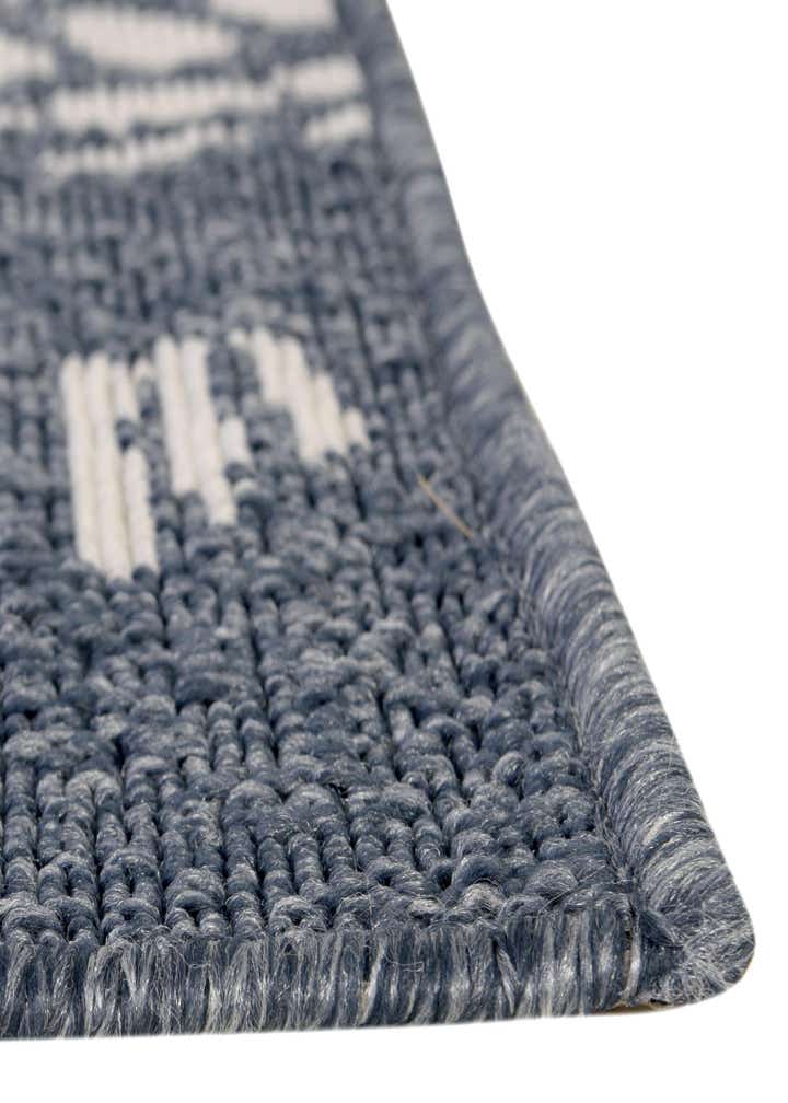 7' 10 x 7' 10 Easy-Clean Coastal Indoor / Outdoor Square Rug