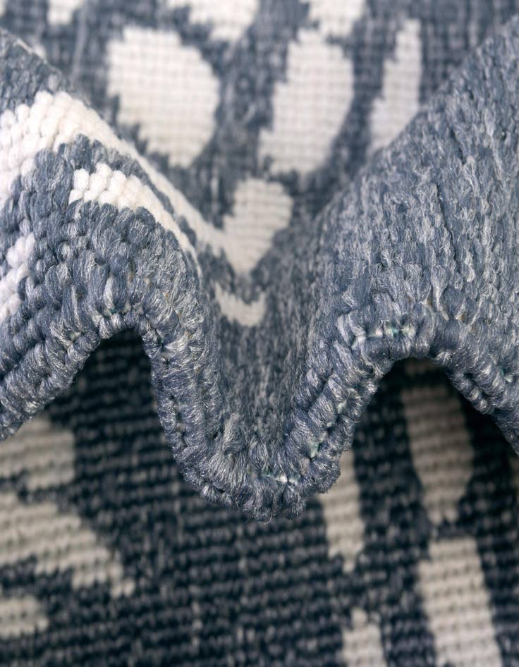 Detail image of 7' 10 x 7' 10  Washable Coastal Indoor / Outdoor Square Rug