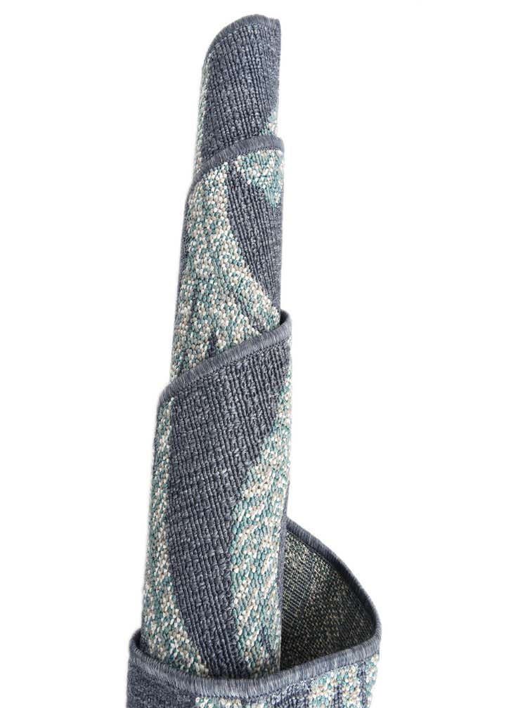 7' 10 x 7' 10 Easy-Clean Coastal Indoor / Outdoor Square Rug
