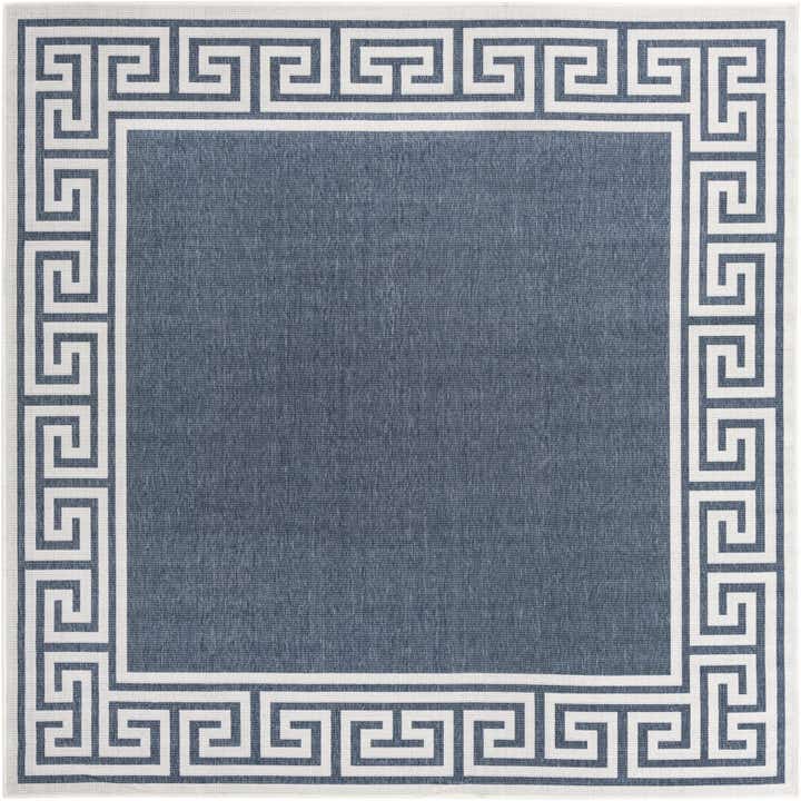 7' 10 x 7' 10 Easy-Clean Coastal Indoor / Outdoor Square Rug