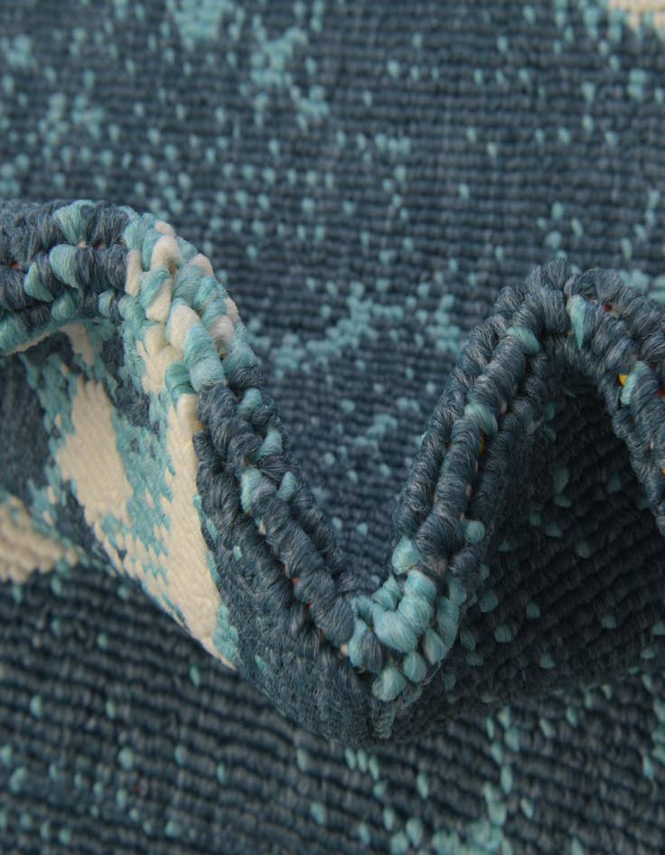 Detail image of 7' 10 x 7' 10  Washable Coastal Indoor / Outdoor Square Rug