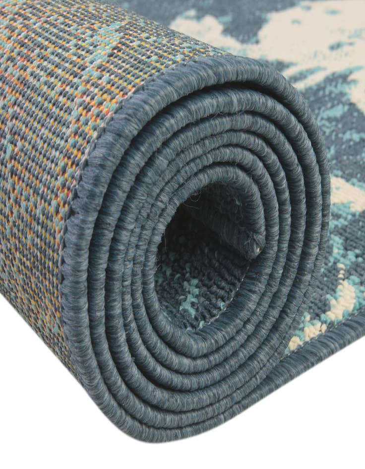 Detail image of 7' 10 x 7' 10  Washable Coastal Indoor / Outdoor Square Rug