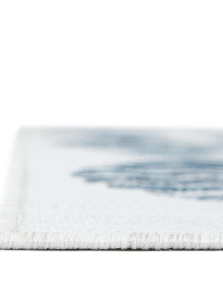 10' x 10' Easy-Clean Coastal Indoor / Outdoor Square Rug