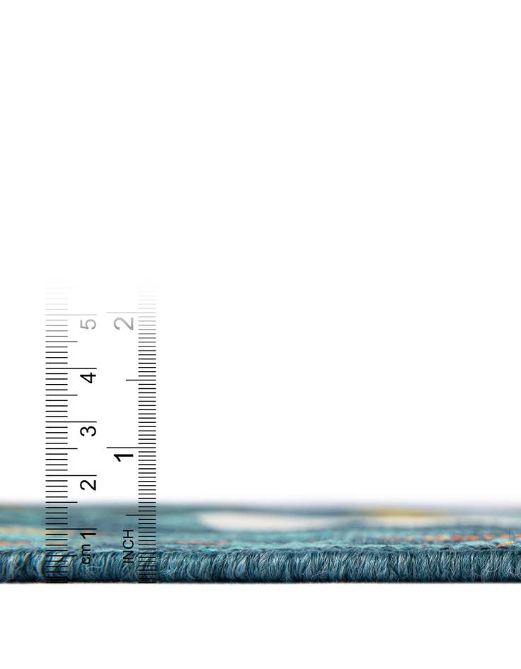 Detail image of 7' 10 x 7' 10 Easy-Clean Coastal Indoor / Outdoor Square Rug