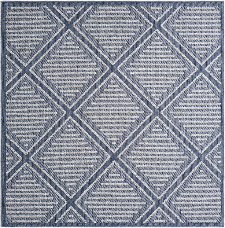 Detail image of 7' 10 x 7' 10 Easy-Clean Trellis Indoor / Outdoor Square Rug