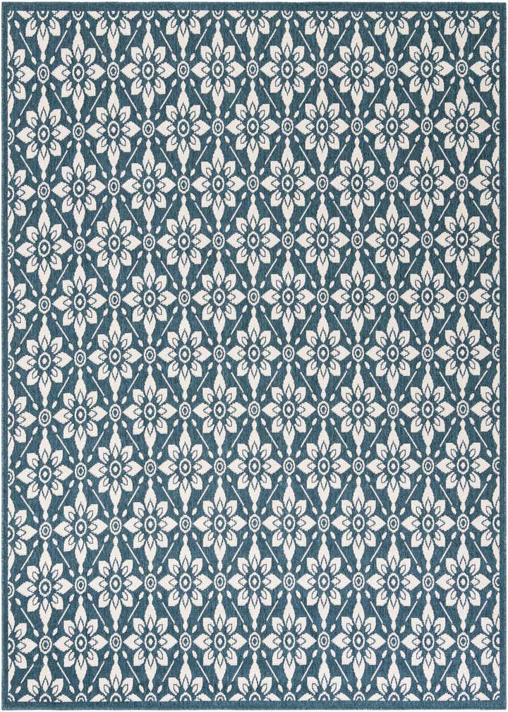 7' 10 x 7' 10 Easy-Clean Trellis Indoor / Outdoor Square Rug