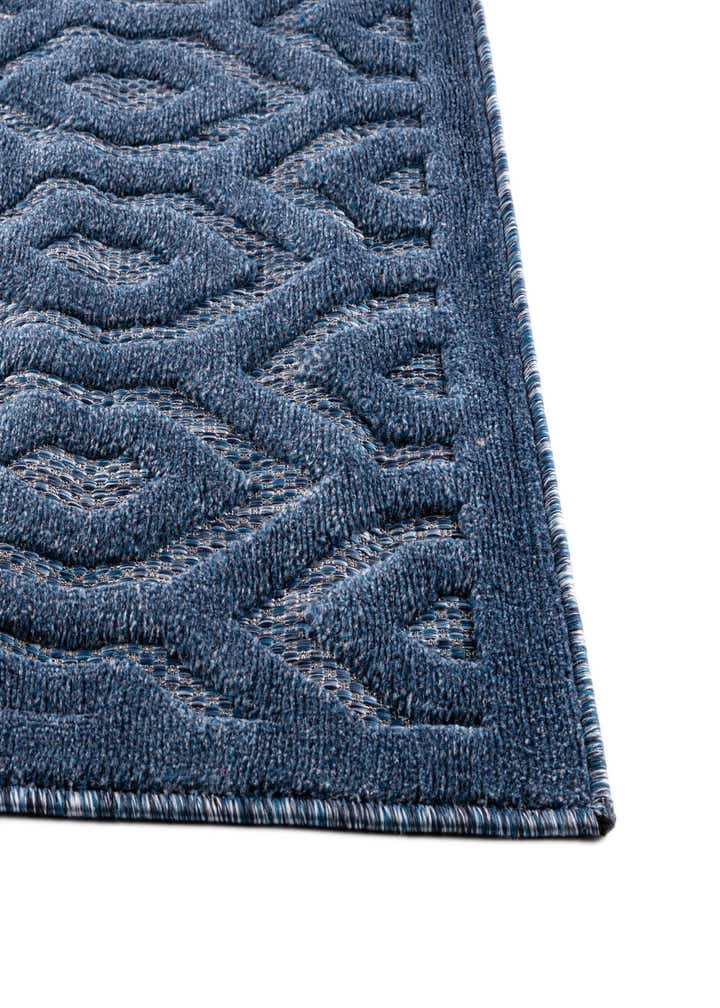 7' 10 x 7' 10 Easy-Clean Trellis Textured Indoor / Outdoor Square Rug