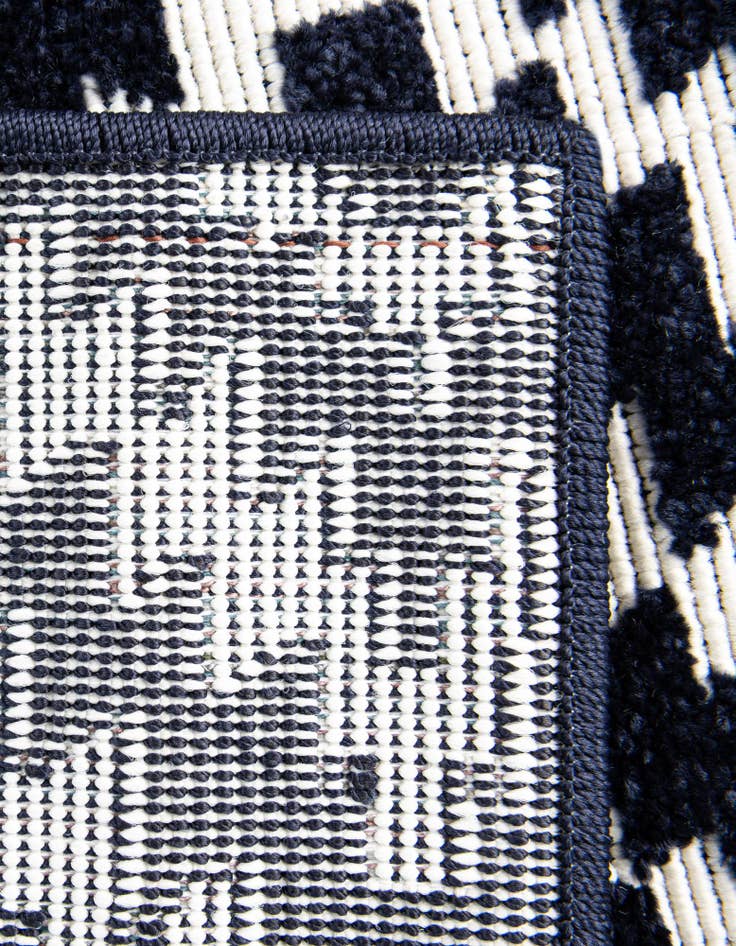 Detail image of 7' 10 x 7' 10  Washable Sabrina Soto Indoor / Outdoor Square Rug