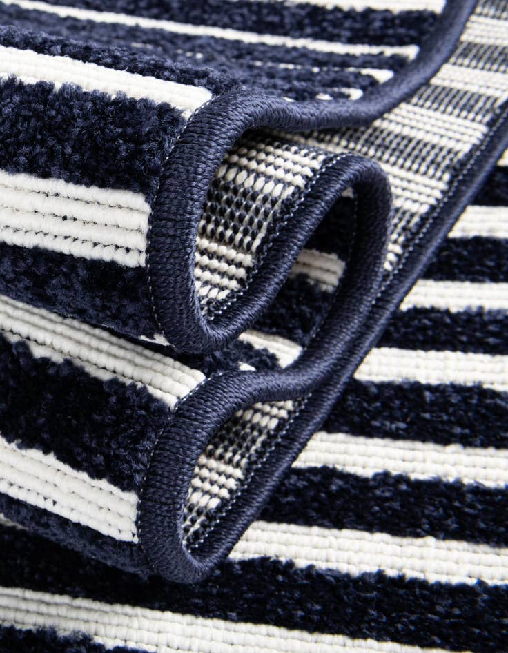 Detail image of 7' 10 x 7' 10  Washable Sabrina Soto Indoor / Outdoor Square Rug