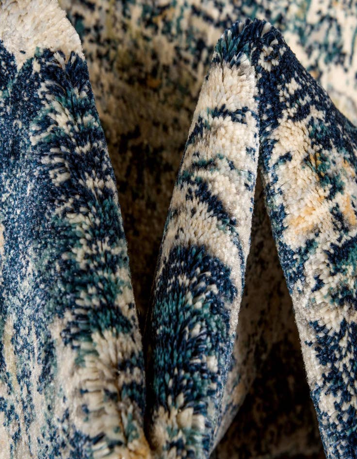 Detail image of 6' x 6' Stockholm Square Rug