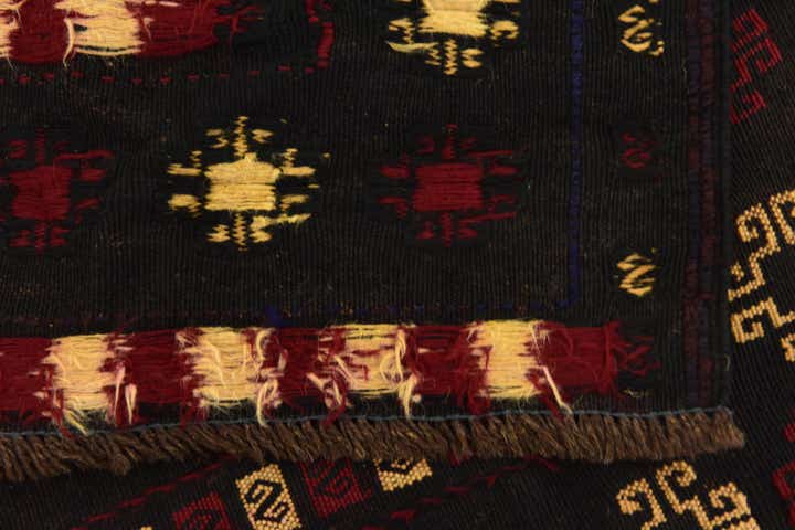 3' 10 x 4' Hand Knotted Sumak Wool Square Rug