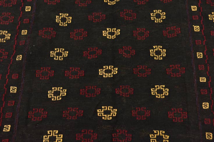 Detail image of 3' 10 x 4' Hand Knotted Sumak Wool Square Rug