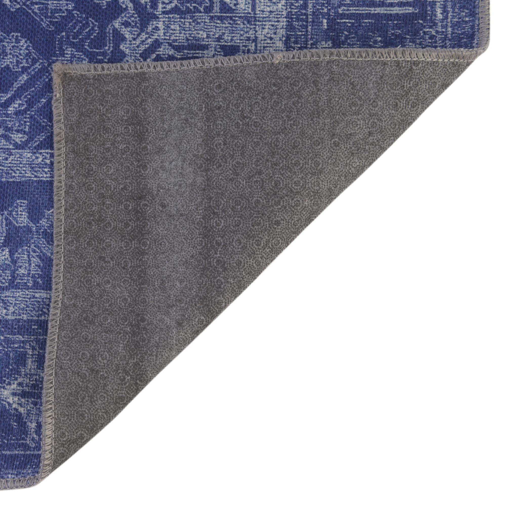 7' 6 x 7' 6 Washable Timeless Square Rug