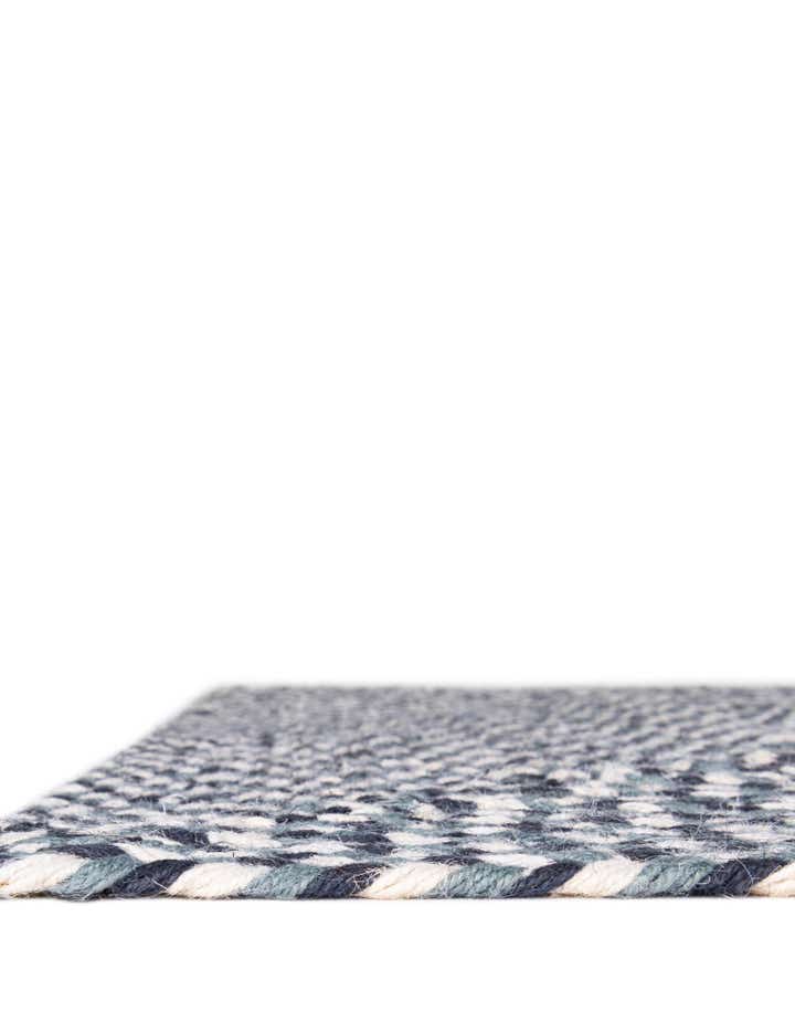 7' 10 x 7' 10 Handmade Tweed Braided Jute Square Rug