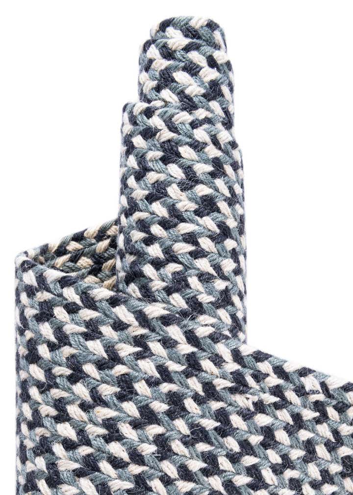 7' 10 x 7' 10 Handmade Tweed Braided Jute Square Rug