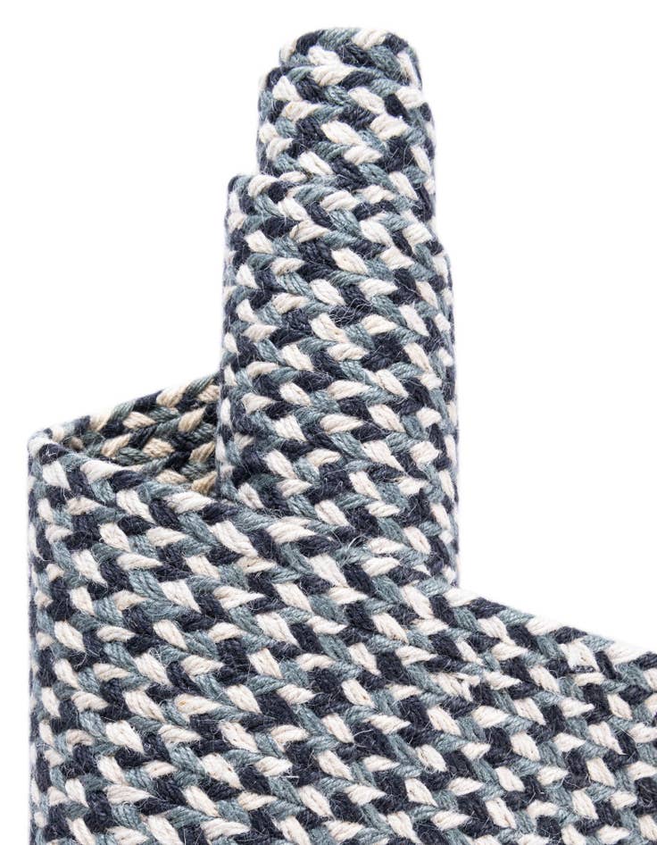 Detail image of 7' 10 x 7' 10 Handmade Tweed Braided Jute Square Rug