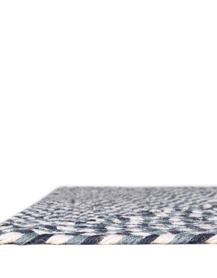 7' 10 x 7' 10 Handmade Tweed Braided Jute Square Rug