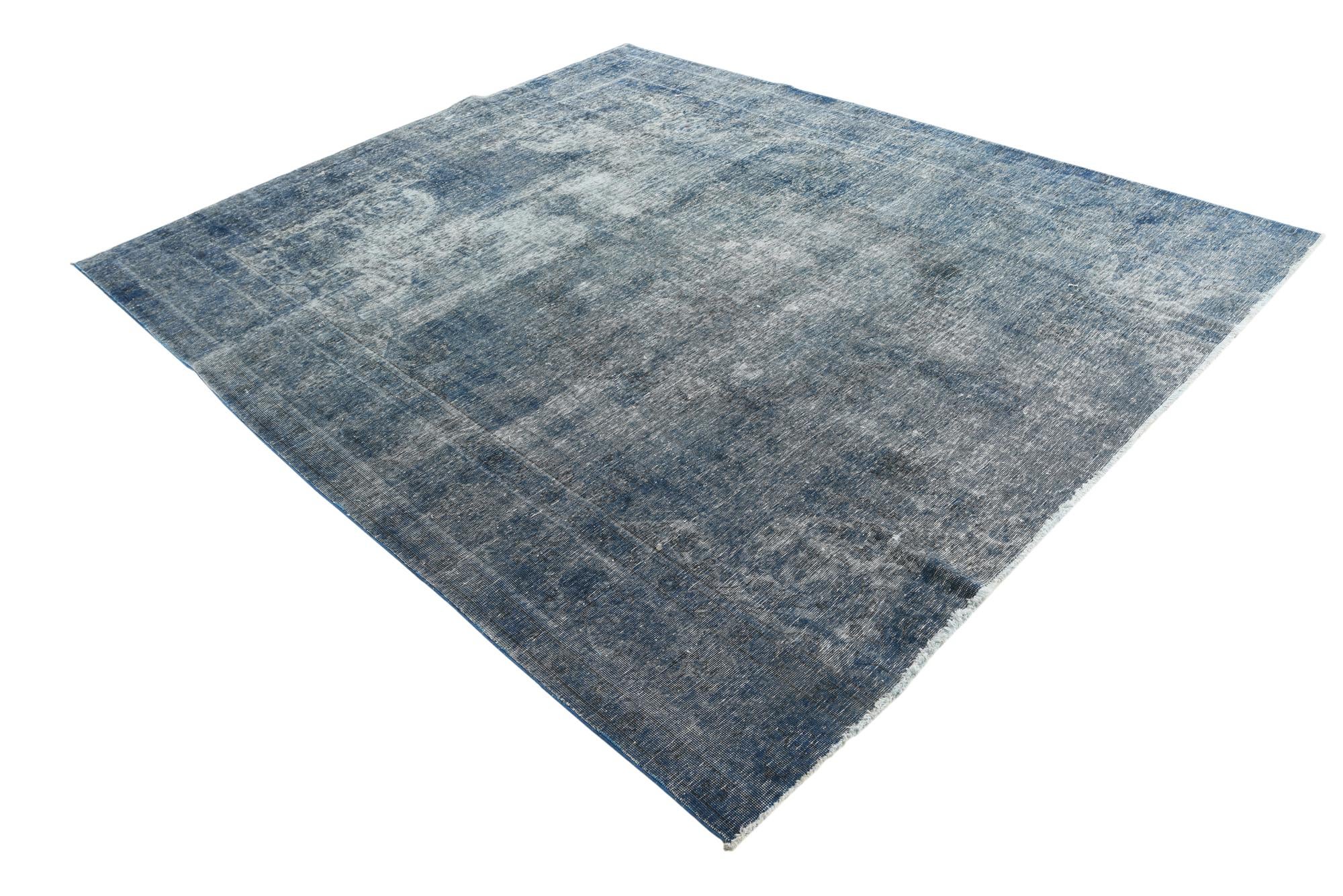 8' x 9' 4 Hand Knotted Ultra Vintage Persian Wool Square Rug