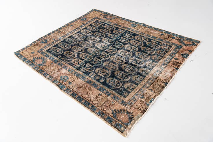 Detail image of 4' 10 x 5' 8 Hand Knotted Ultra Vintage Persian Wool Square Rug