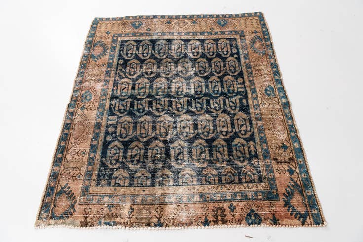 Detail image of 4' 10 x 5' 8 Hand Knotted Ultra Vintage Persian Wool Square Rug