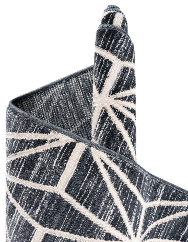 Detail image of 7' 10 x 7' 10 Uptown Fifth Avenue Square Rug