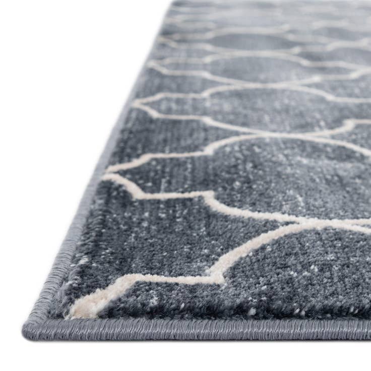 Detail image of Jill Zarin 7' 10 x 7' 10 Uptown Lincoln Center Square Rug