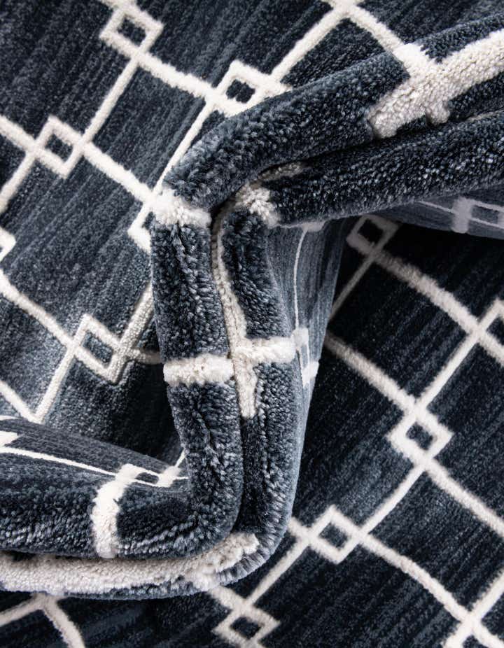 Jill Zarin 7' 10 x 7' 10 Metropolitan Uptown Square Rug