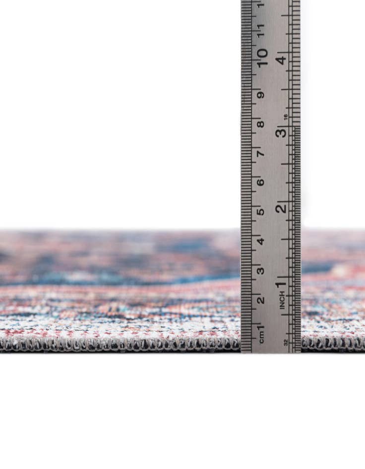 Detail image of 5' x 5' Washable Yara Square Rug