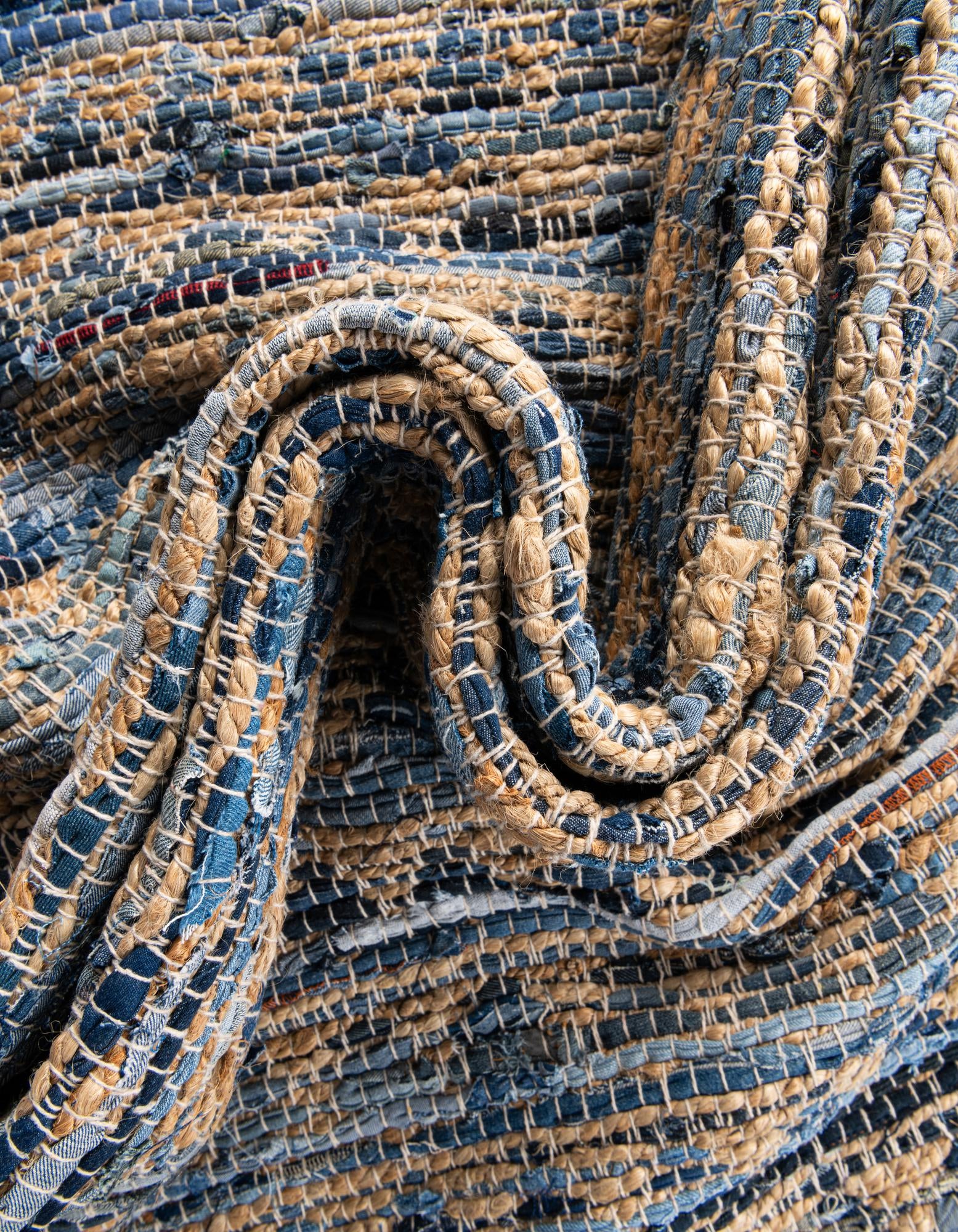 1' 2 x 6' 1 Hand Woven Chindi Jute Table Runner Rug