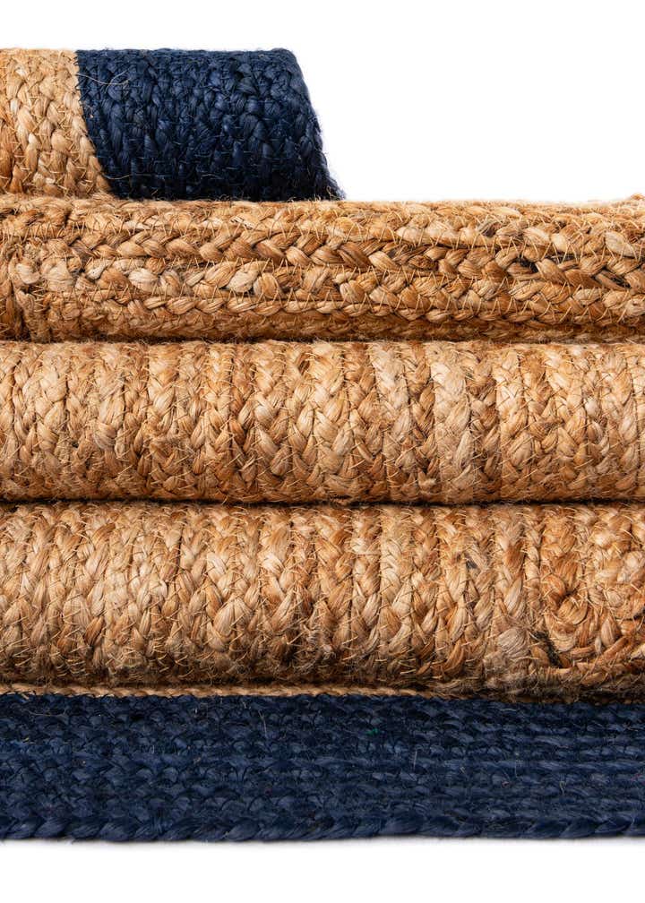 7' 10 x 7' 10 Handmade Braided Jute Square Rug