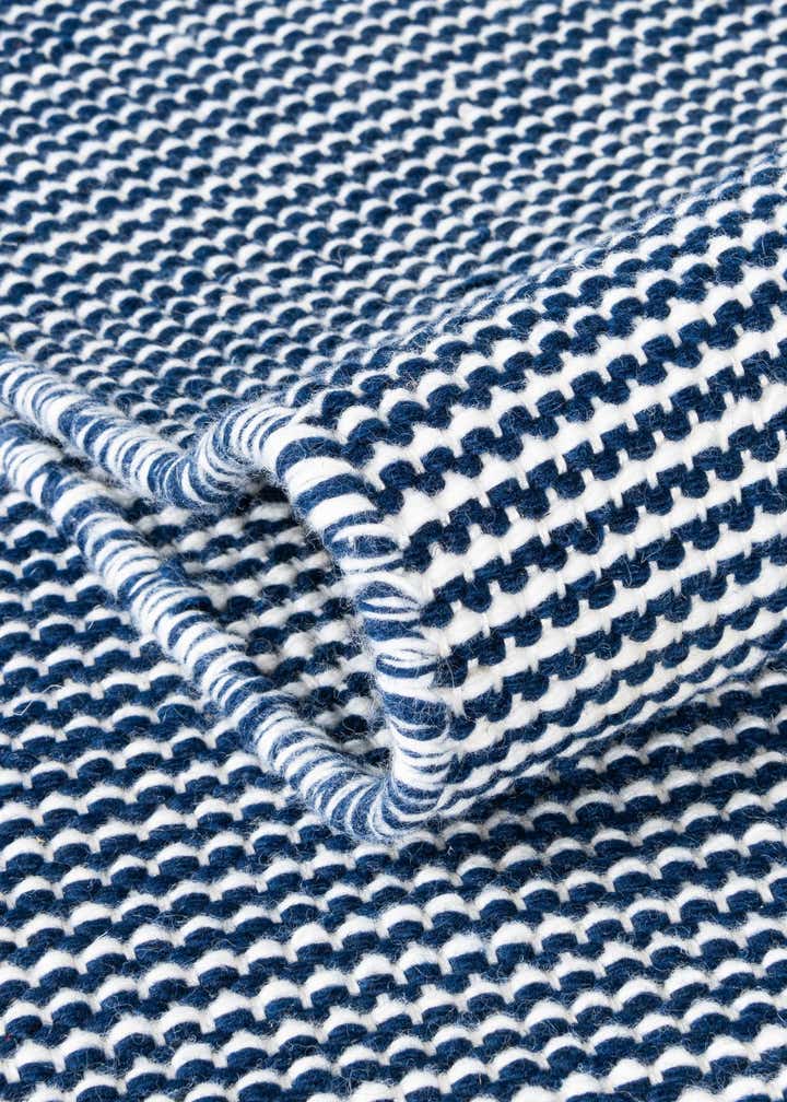9' x 12' Easy-Clean Jill Zarin Palm Springs Indoor / Outdoor Rug