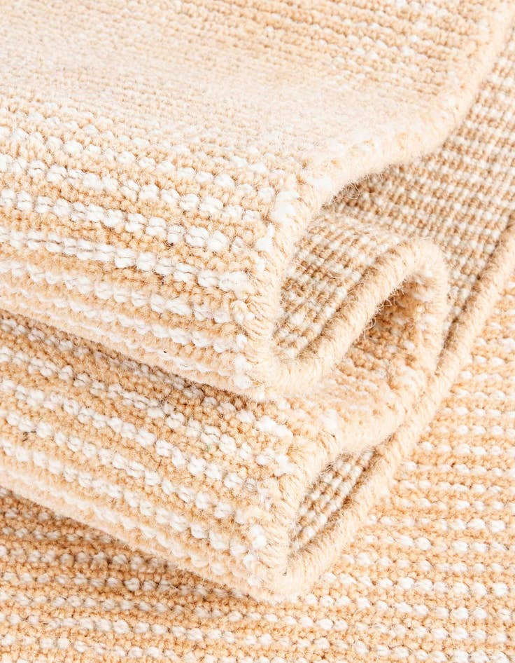 Detail image of 2' x 6' 1 Hand Woven Jill Zarin English Manor Wool Runner Rug