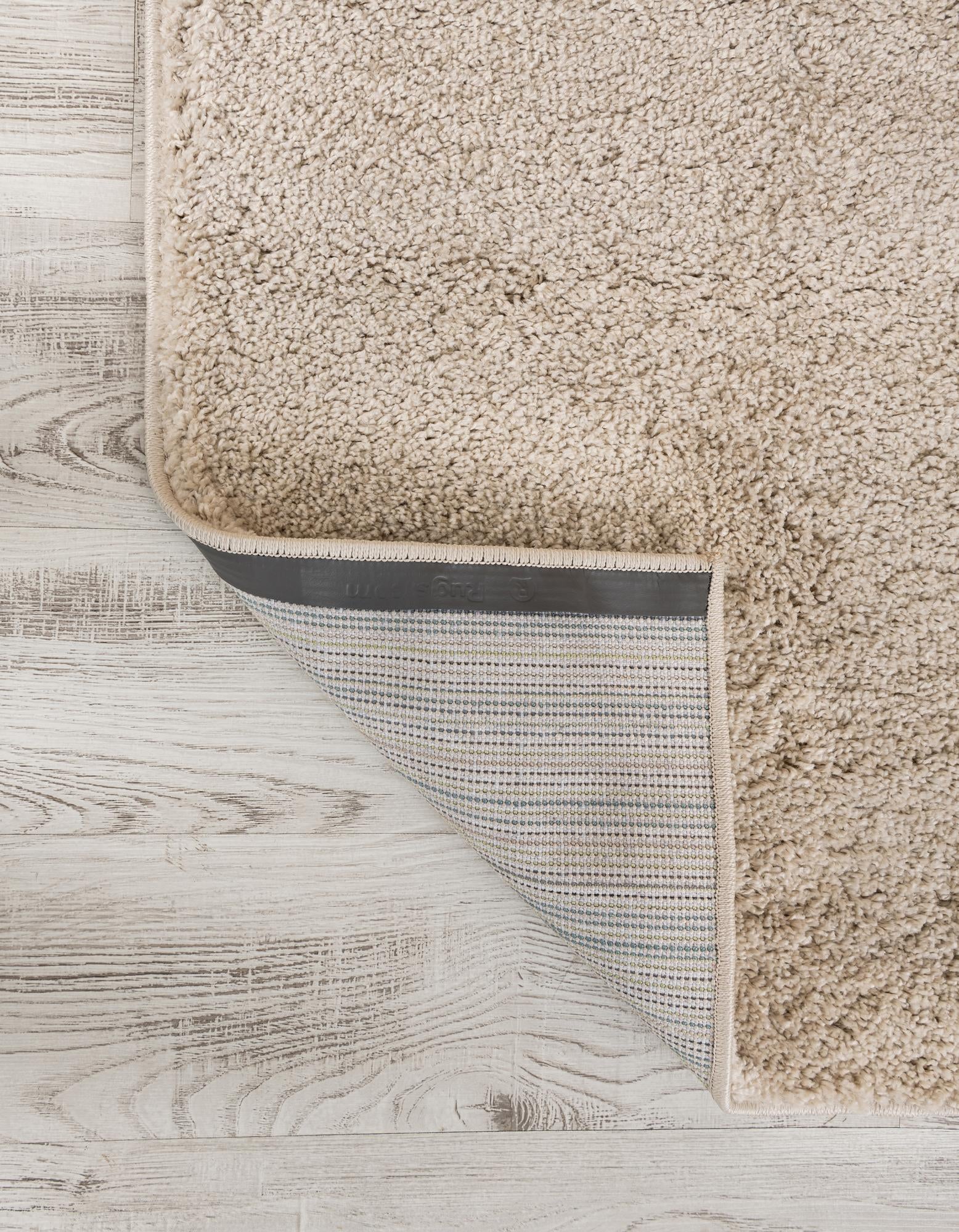 3' 3 x 5' 3 Soft Solid Shag Rug