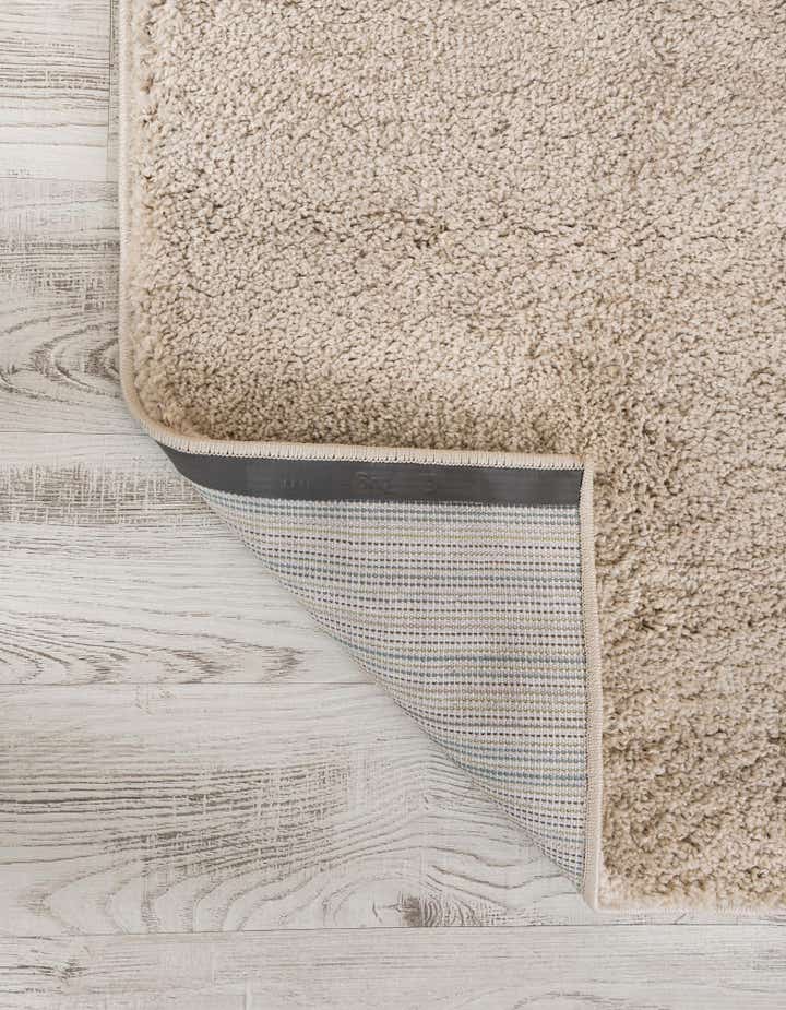 7' x 10' Soft Solid Shag Rug