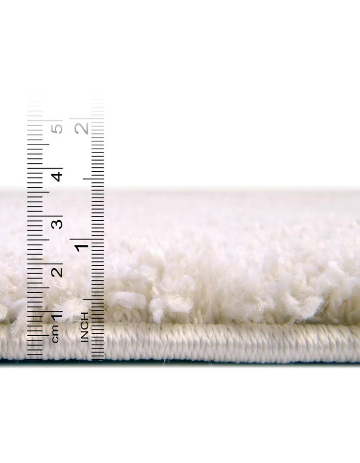 Detail image of 3' 3 x 3' 3 Soft Solid Shag Round Rug